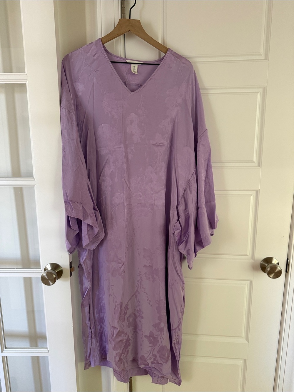 H&M Lilac Jacquard V-Neck Midi Dress